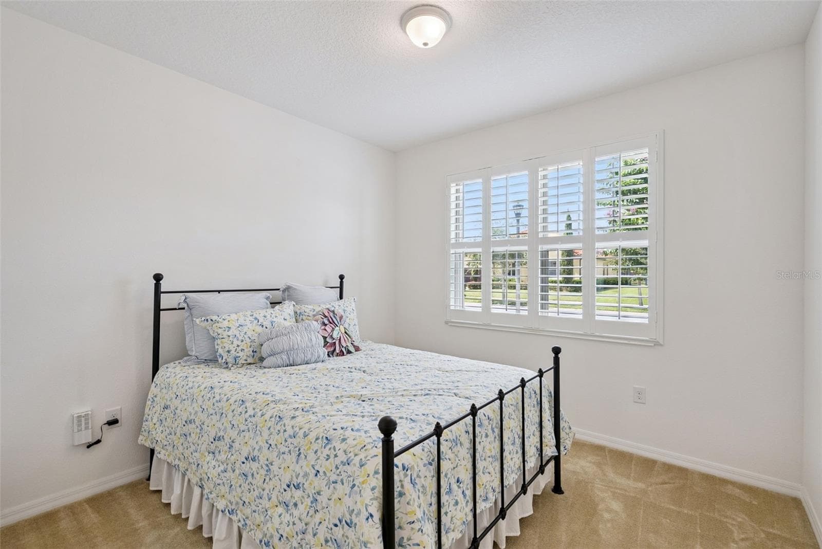 Single Family Residence at 211 LUGANO WAY, DEBARY, photo 24 of 57