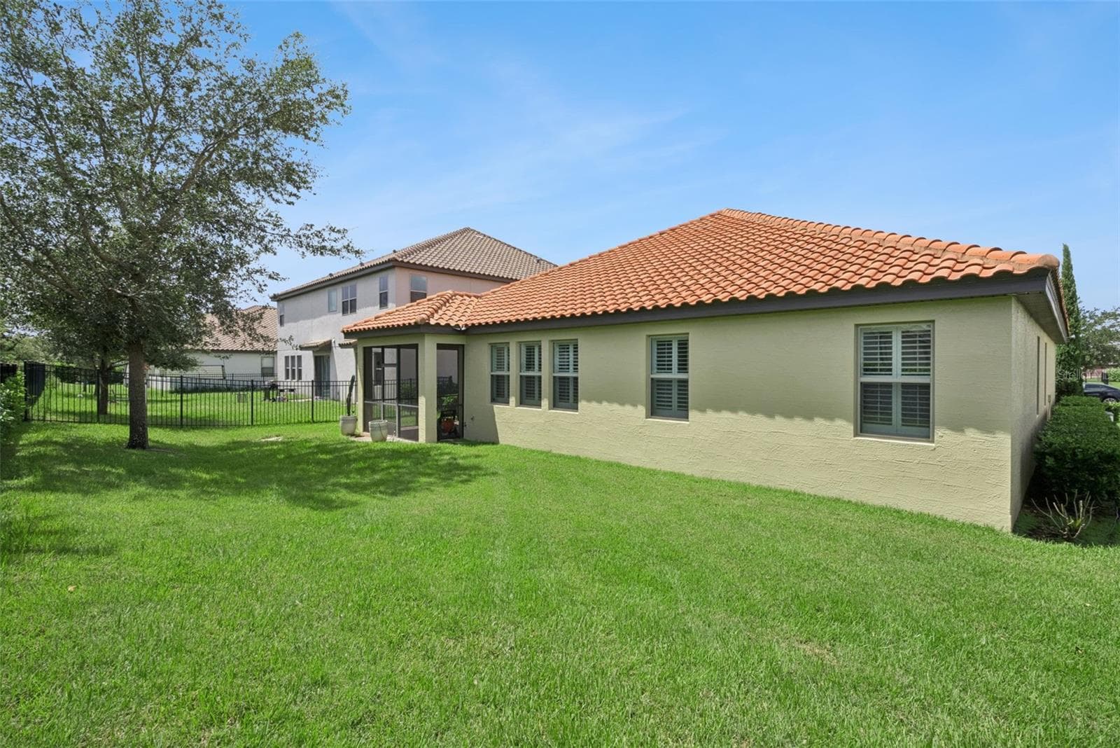Single Family Residence at 211 LUGANO WAY, DEBARY, photo 34 of 57