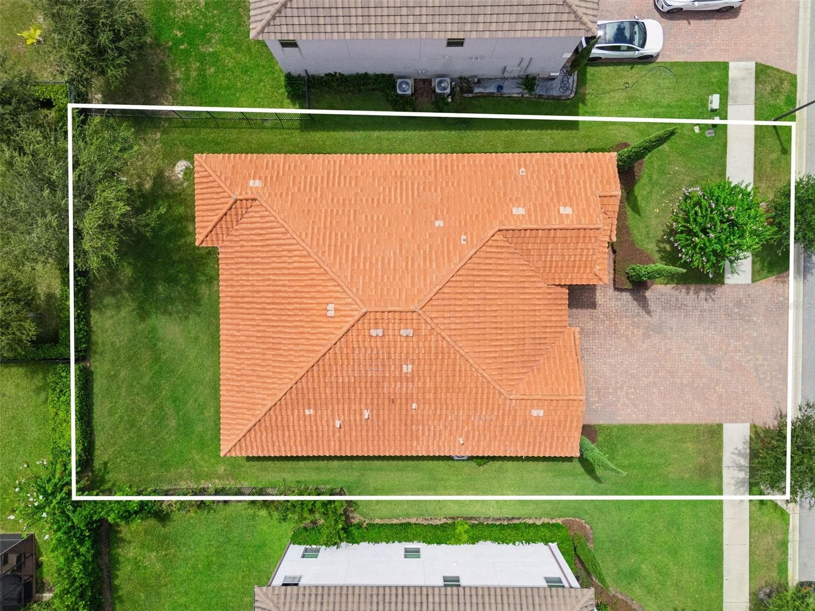 Single Family Residence at 211 LUGANO WAY, DEBARY, photo 39 of 57
