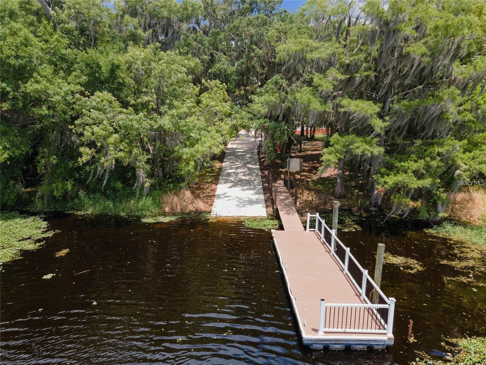 Single Family Residence at 211 LUGANO WAY, DEBARY, photo 54 of 57