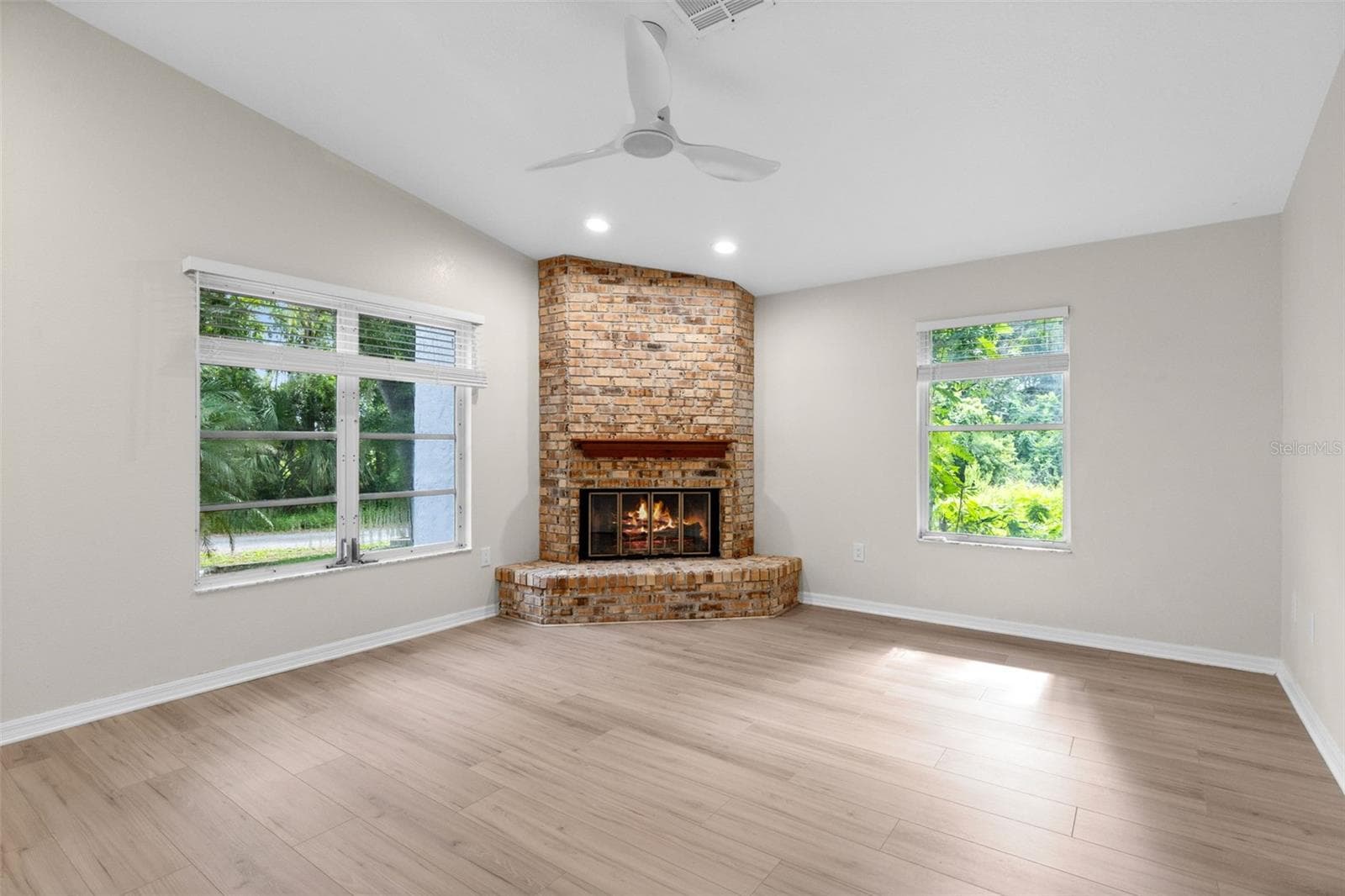 Single Family Residence at 2982 KNOWLES BLVD, KISSIMMEE, photo 17 of 37