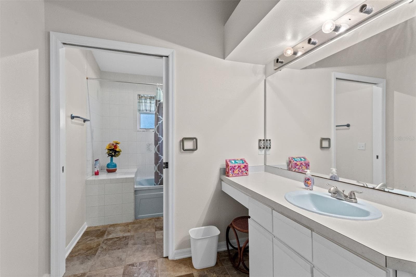 Single Family Residence at 2982 KNOWLES BLVD, KISSIMMEE, photo 20 of 37