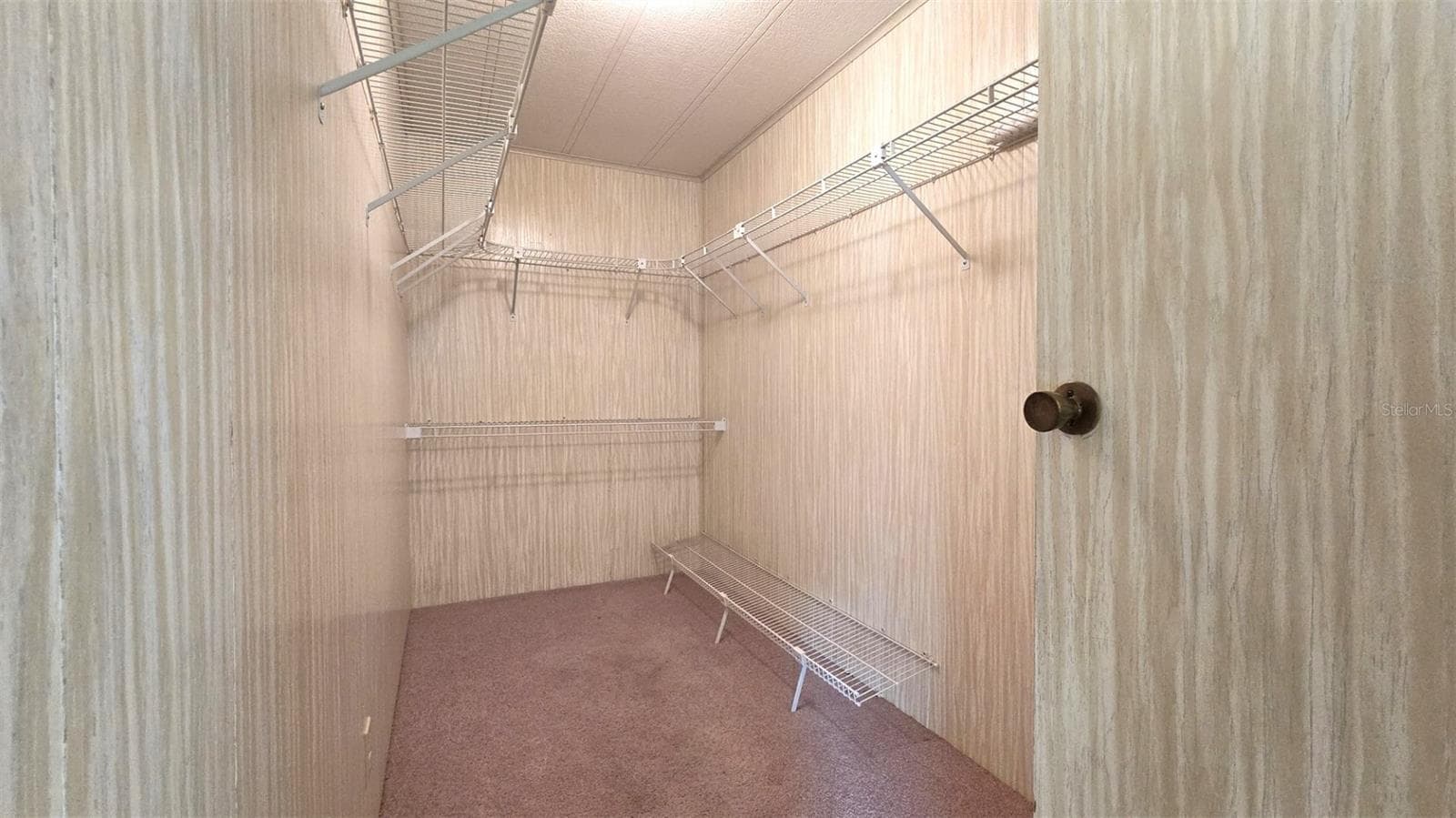 Manufactured Home at 1991 SE 170TH AVENUE RD, SILVER SPRINGS, photo 53 of 64