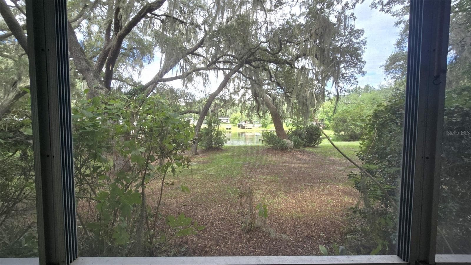 Manufactured Home at 1991 SE 170TH AVENUE RD, SILVER SPRINGS, photo 57 of 64