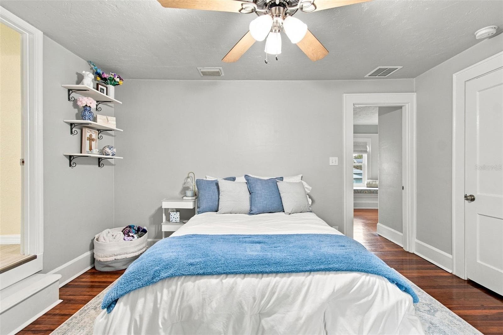 Single Family Residence at 3630 FOSTER HILL DR N, ST PETERSBURG, photo 47 of 69