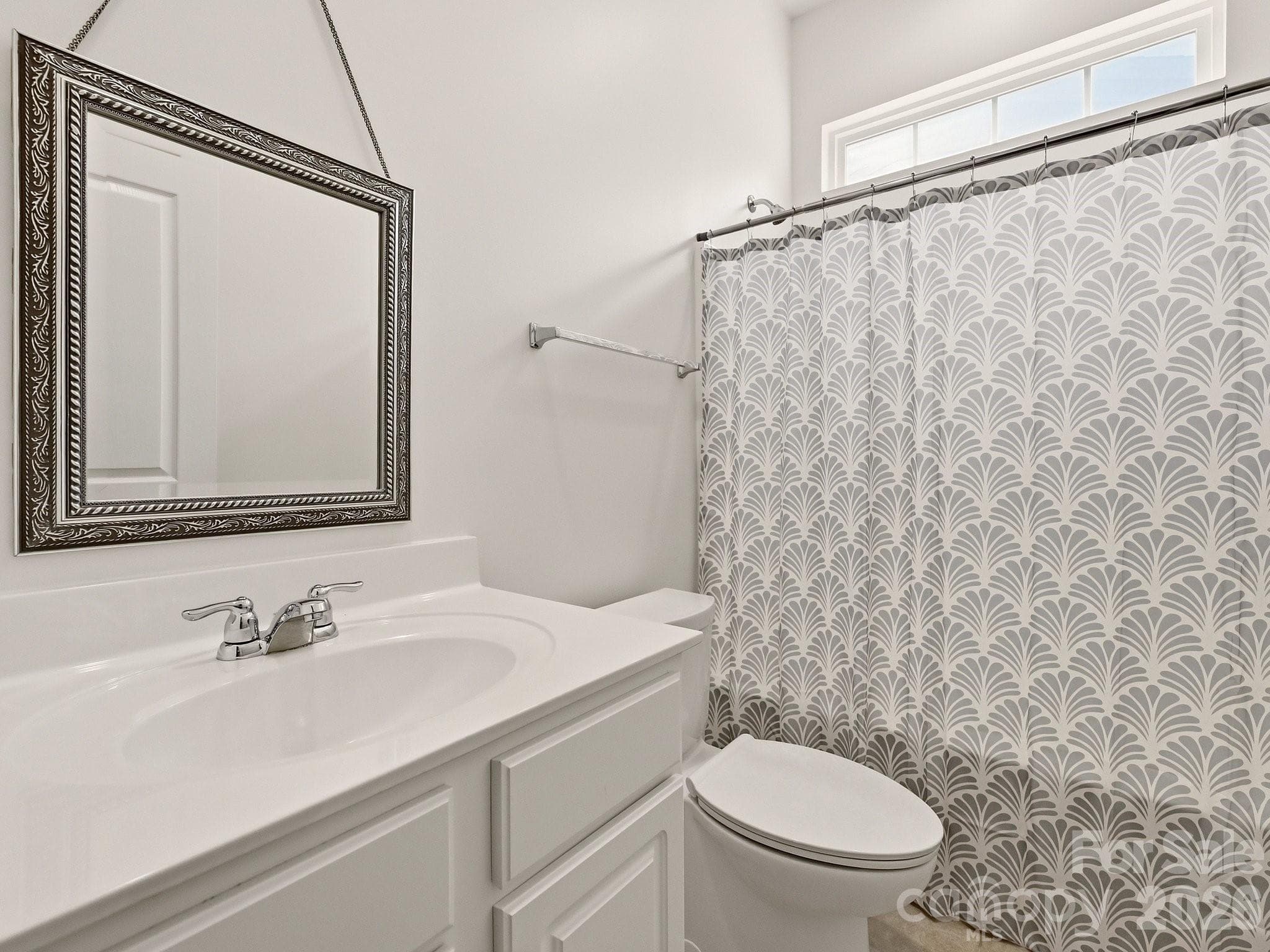 Full bath - 1021 Knob Creek Lane, Tega Cay