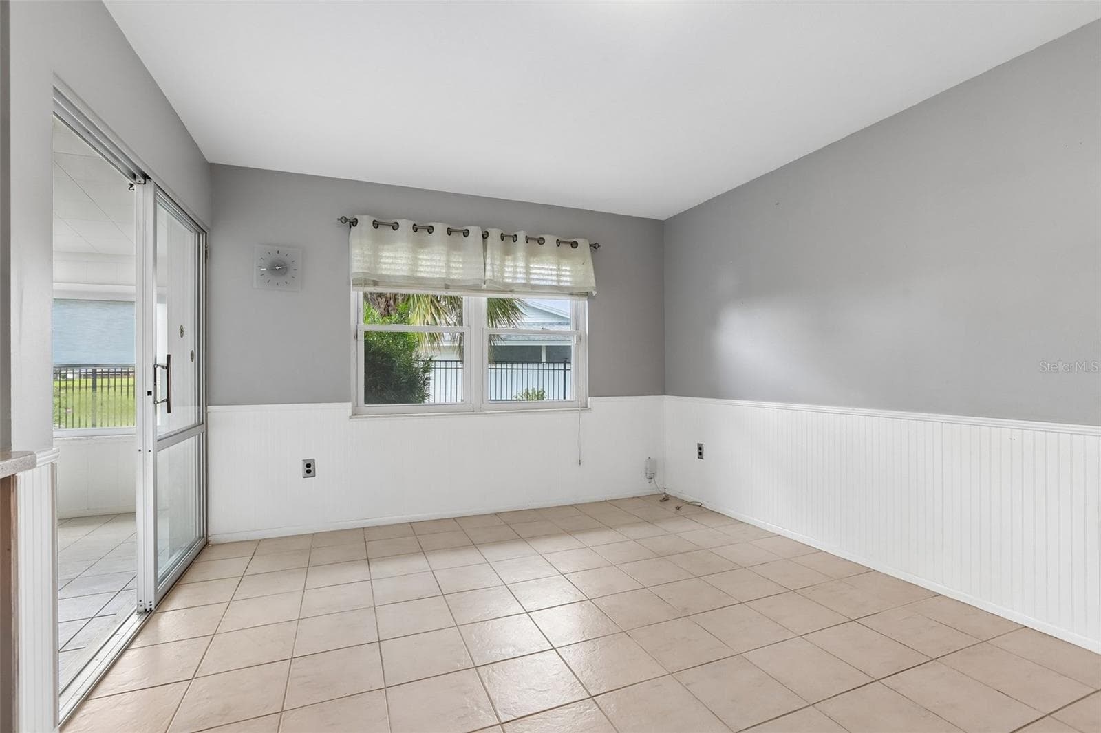 Single Family Residence at 1001 LA JOLLA AVE, SUN CITY CENTER, photo 12 of 72