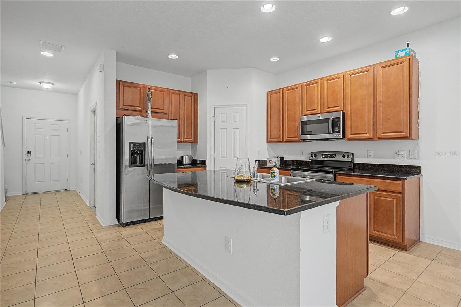 Townhouse at 6914 HOLLY HEATH DR, RIVERVIEW, photo 12 of 39