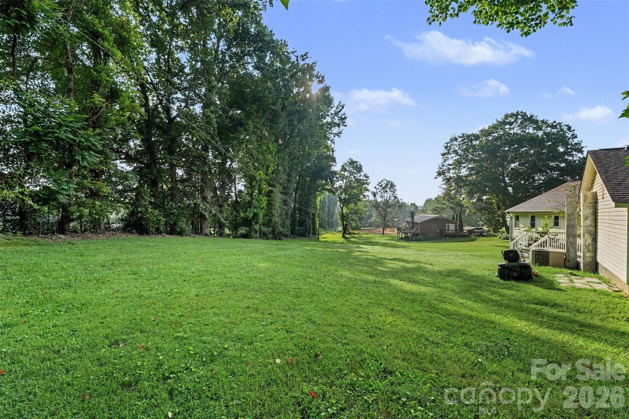 Single Family Residence at 171 Bevis Lane, Statesville, photo 31 of 32