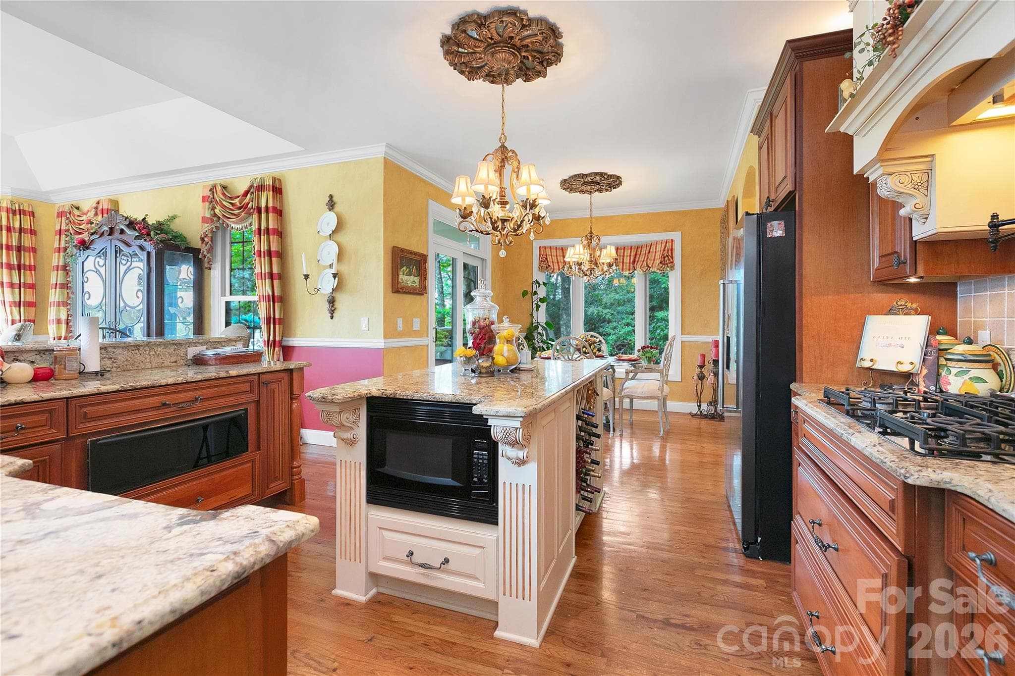 Single Family Residence at 303 Wodigeasgohi Drive, Brevard, photo 14 of 29