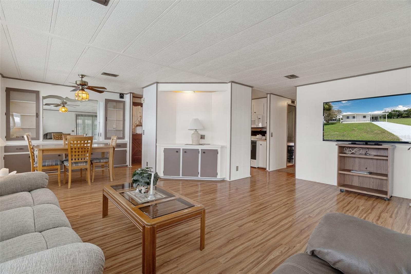 Manufactured Home at 8164 HIGHPOINT BLVD, BROOKSVILLE, photo 12 of 46