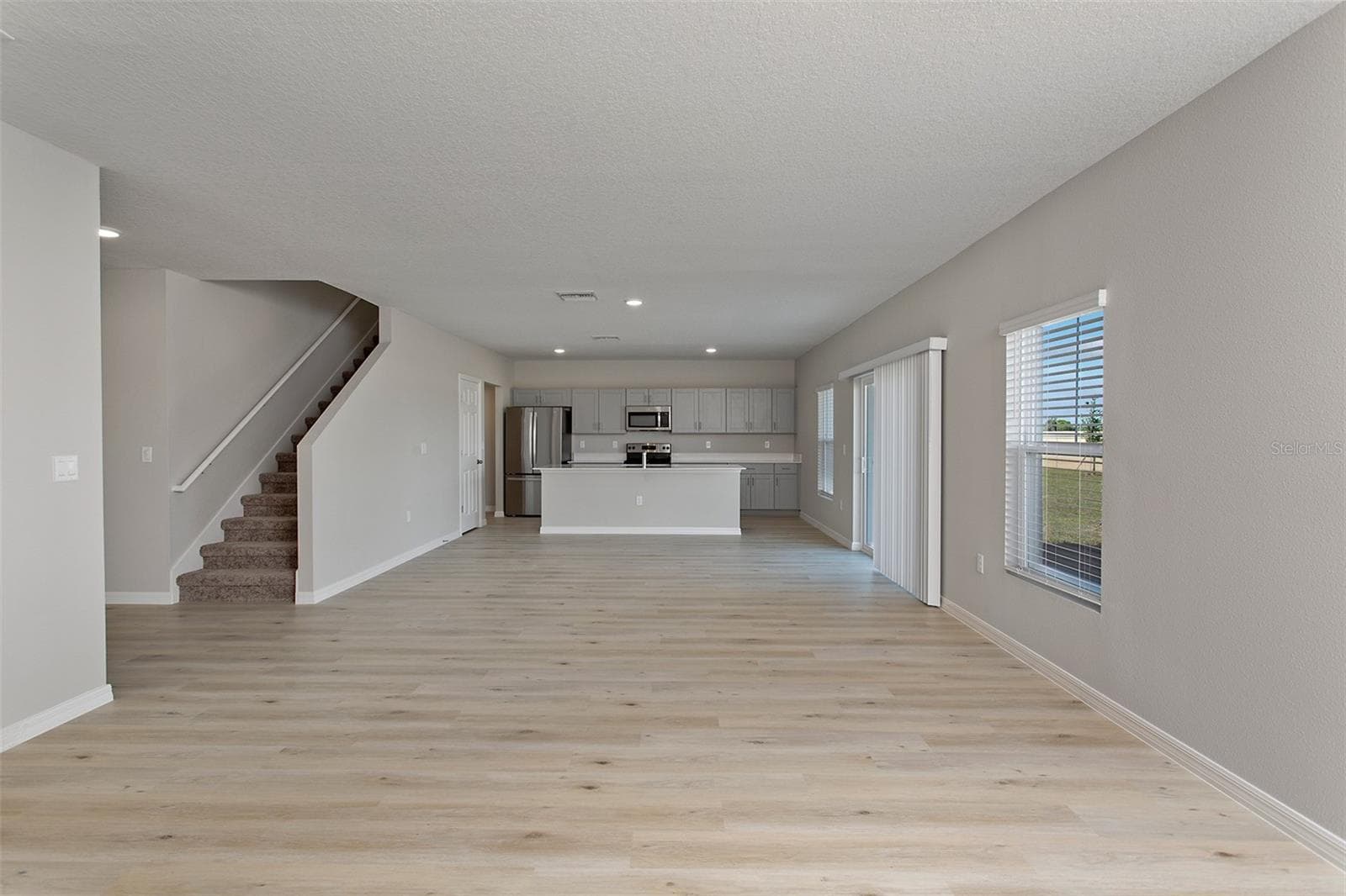 Single Family Residence at 36675 THORNHEDGE DR, ZEPHYRHILLS, photo 12 of 31