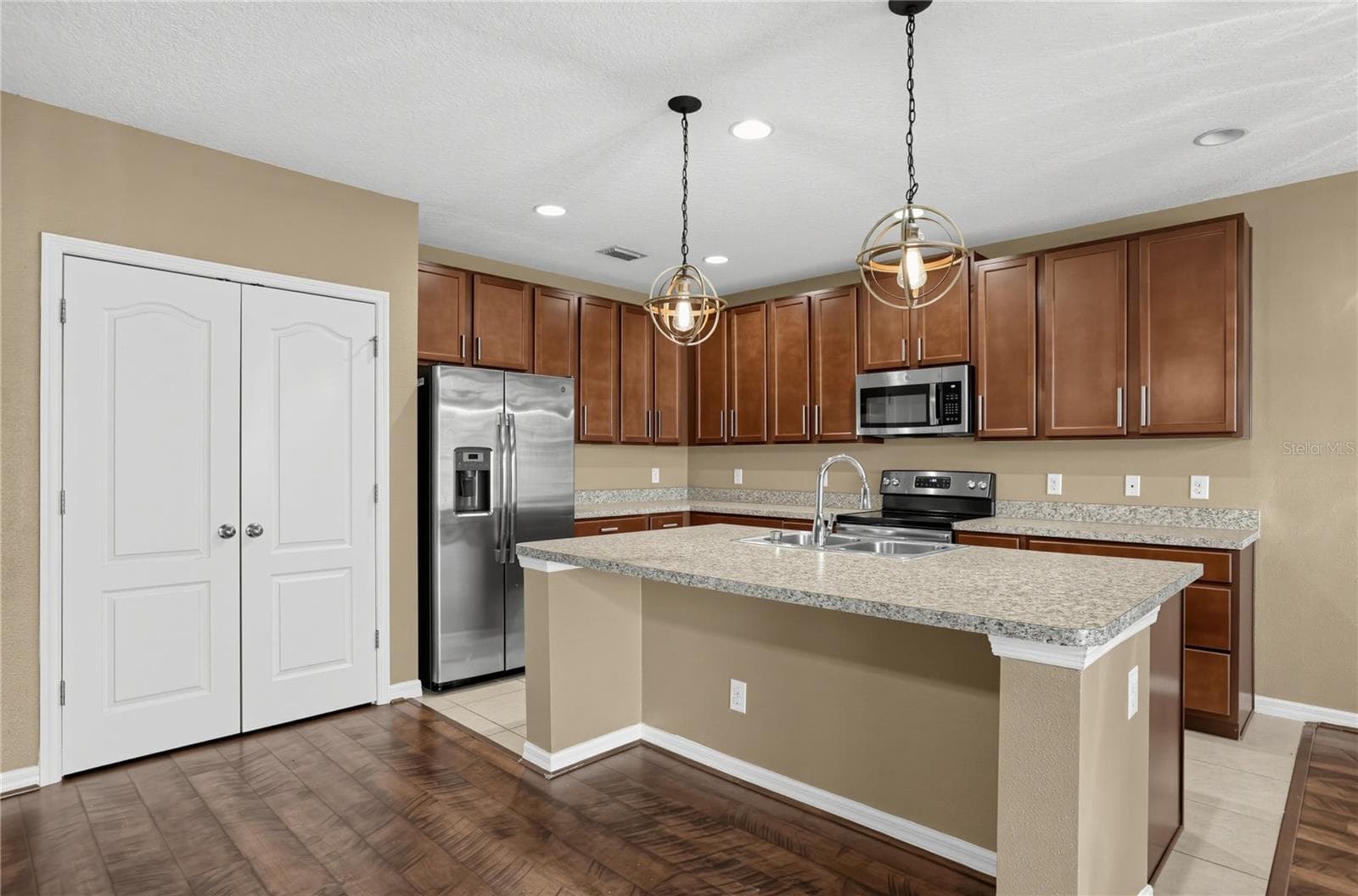Single Family Residence at 171 HYDRA WAY, GROVELAND, photo 11 of 28