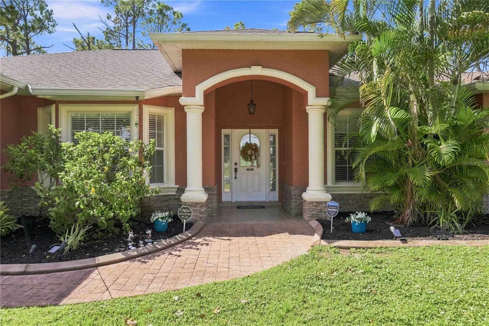 Single Family Residence at 1711 NAFTAL RD, NORTH PORT, photo 12 of 75