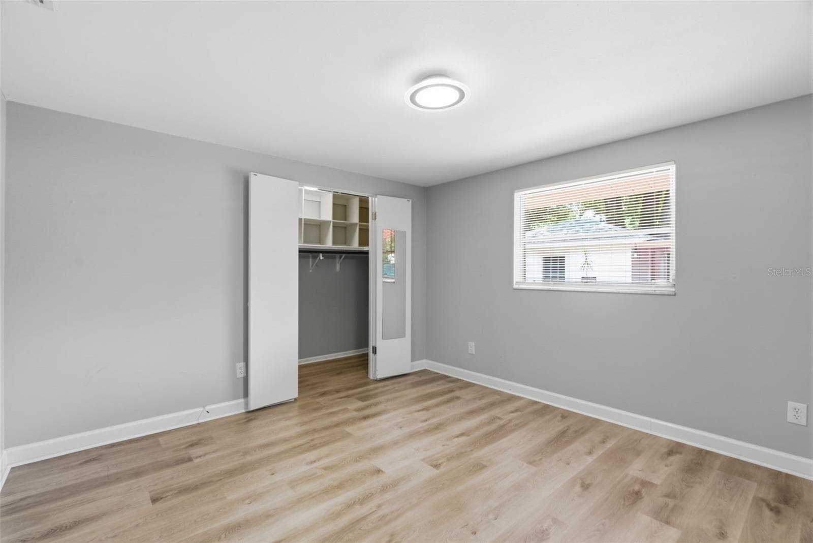 Primary Ensuite - 6701 13TH ST N, TAMPA