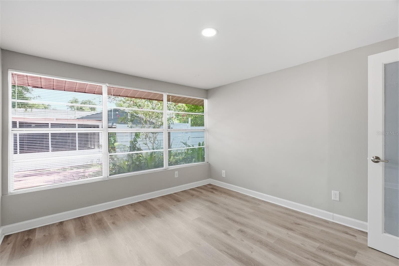 Bedroom 3/Home Office/Guest - 6701 13TH ST N, TAMPA