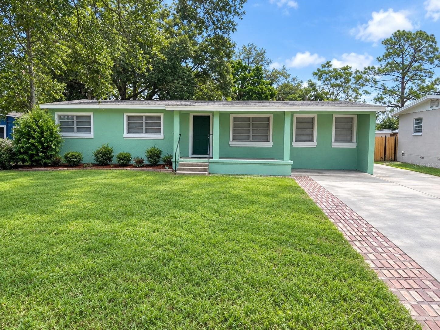 5609 PERRINE DR