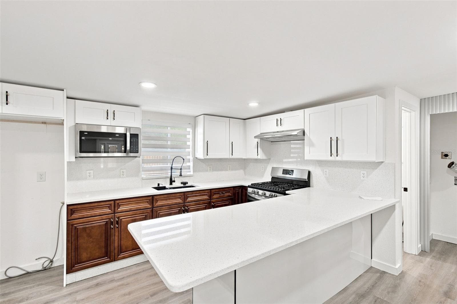 Single Family Residence at 6463 1ST AVE N, ST PETERSBURG, photo 13 of 99