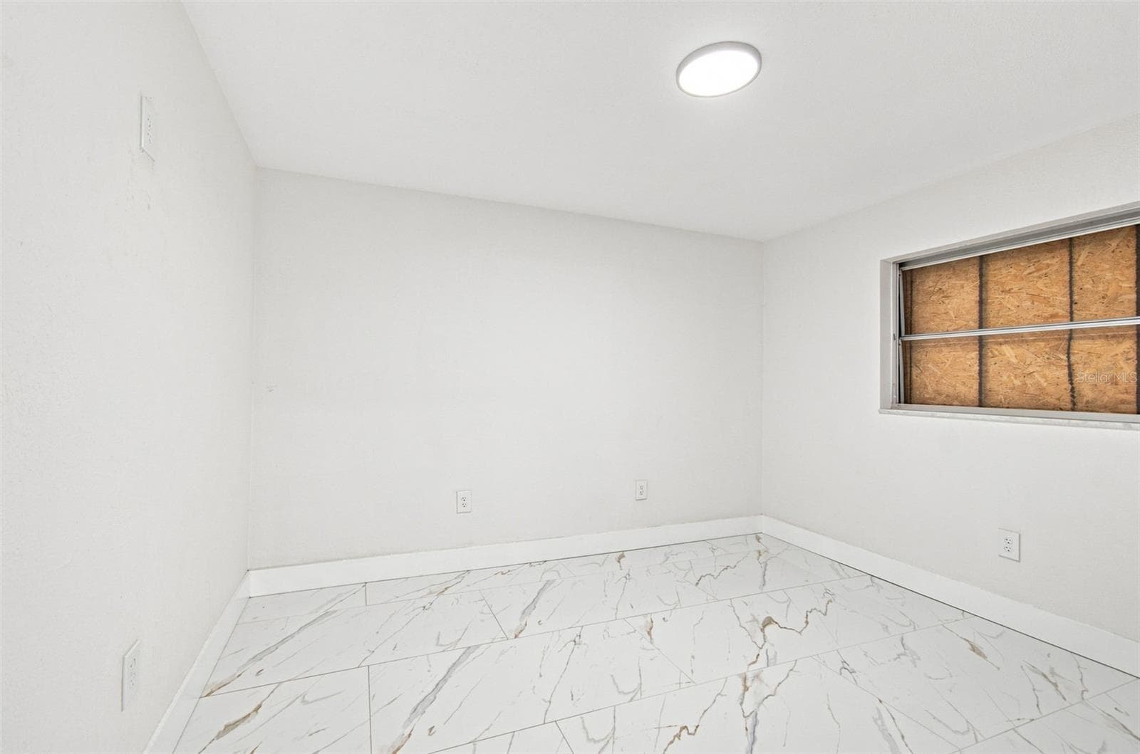 Single Family Residence at 6463 1ST AVE N, ST PETERSBURG, photo 39 of 99