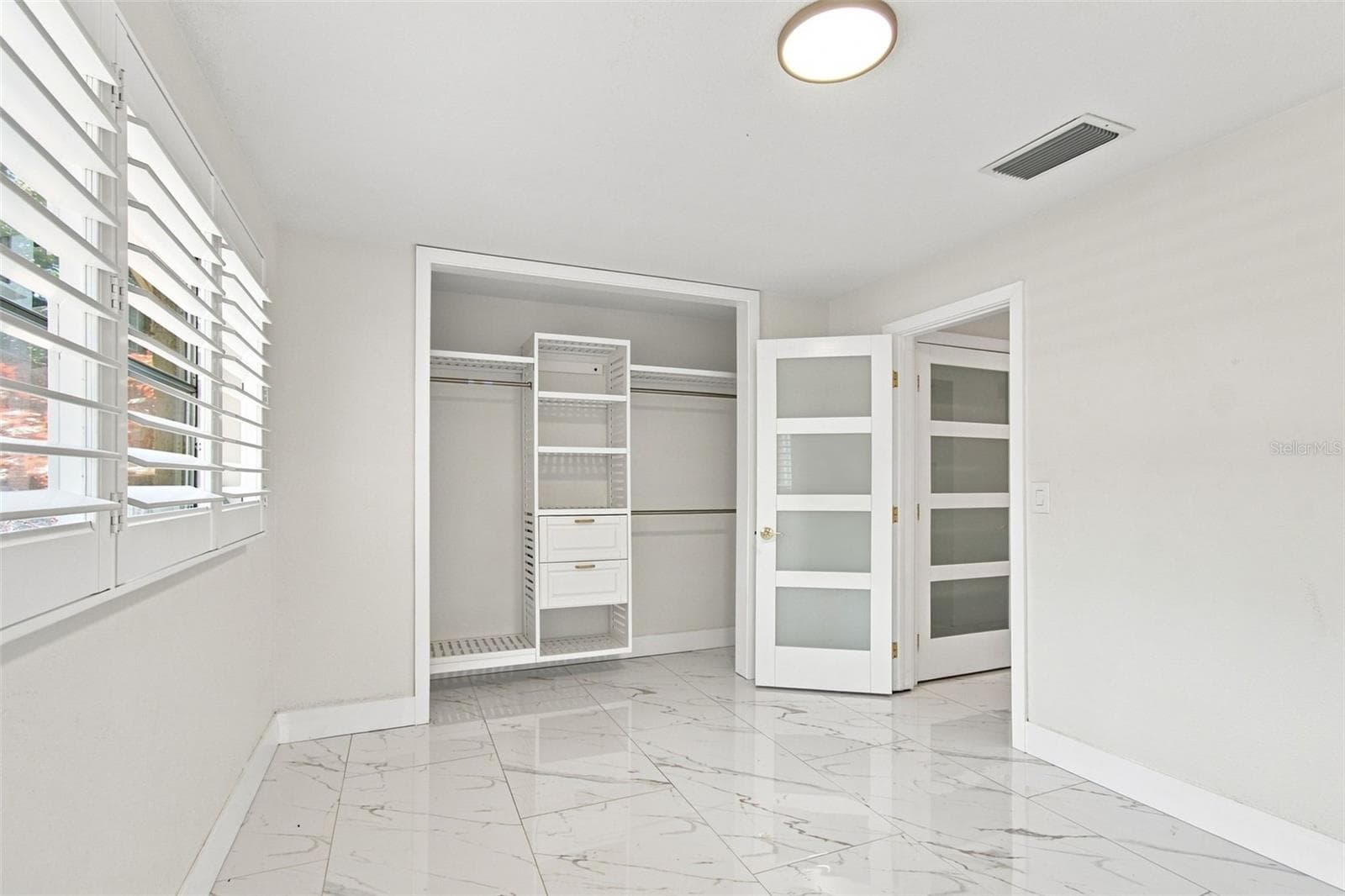Single Family Residence at 6463 1ST AVE N, ST PETERSBURG, photo 48 of 99