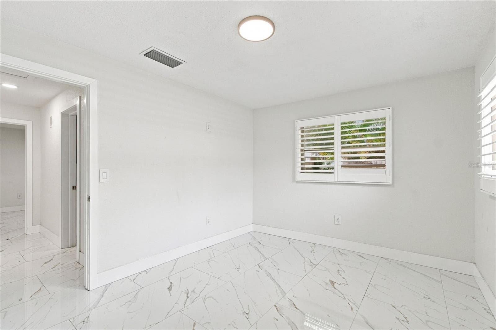 Single Family Residence at 6463 1ST AVE N, ST PETERSBURG, photo 49 of 99