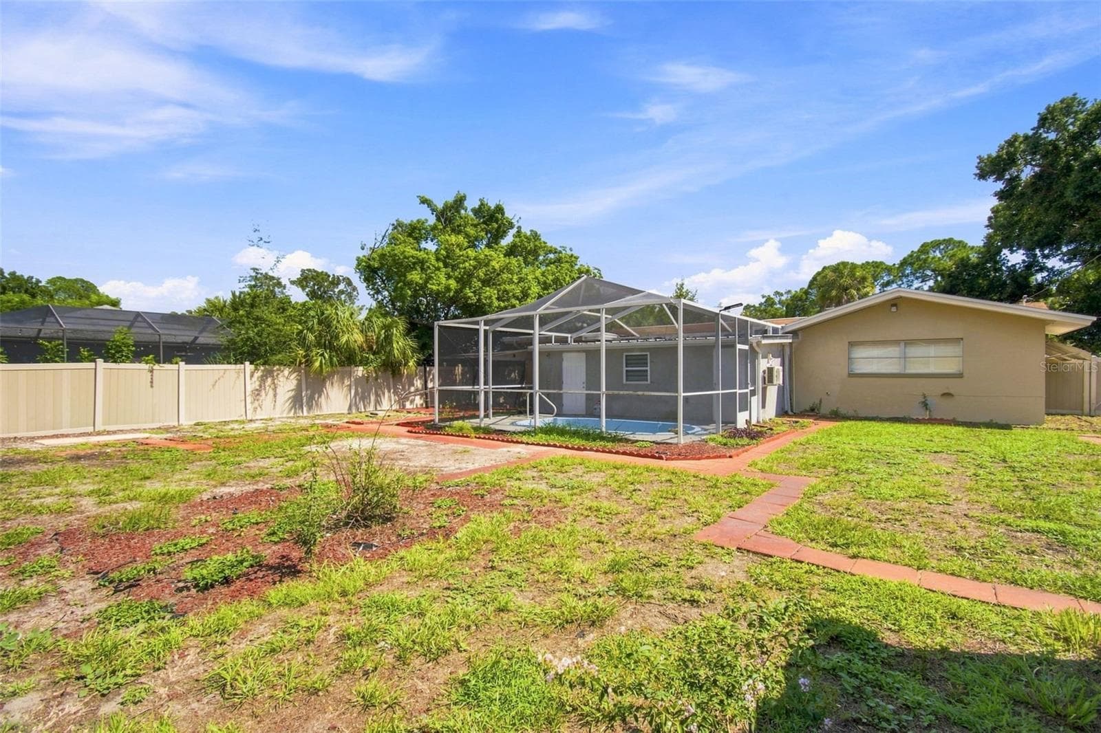 Single Family Residence at 6463 1ST AVE N, ST PETERSBURG, photo 70 of 99