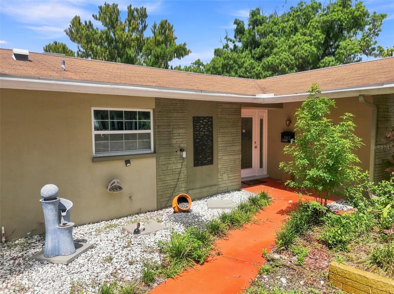 Single Family Residence at 6463 1ST AVE N, ST PETERSBURG, photo 78 of 99