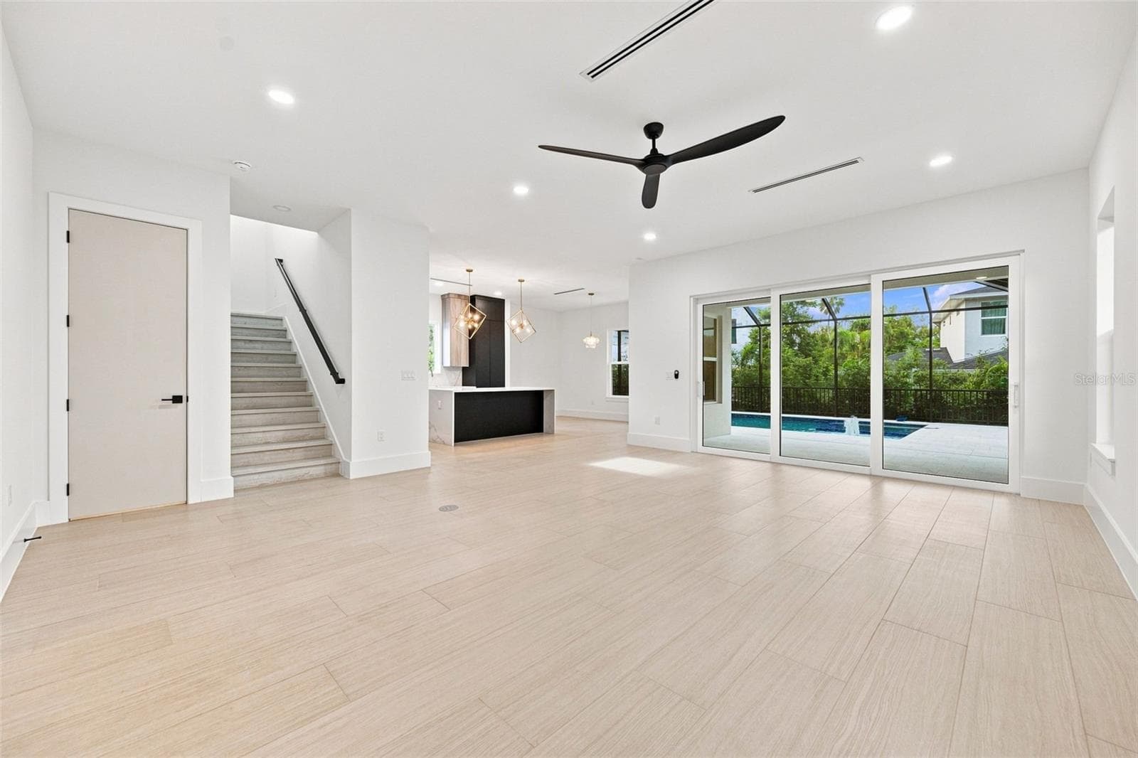 Single Family Residence at 731 42ND ST, SARASOTA, photo 4 of 42