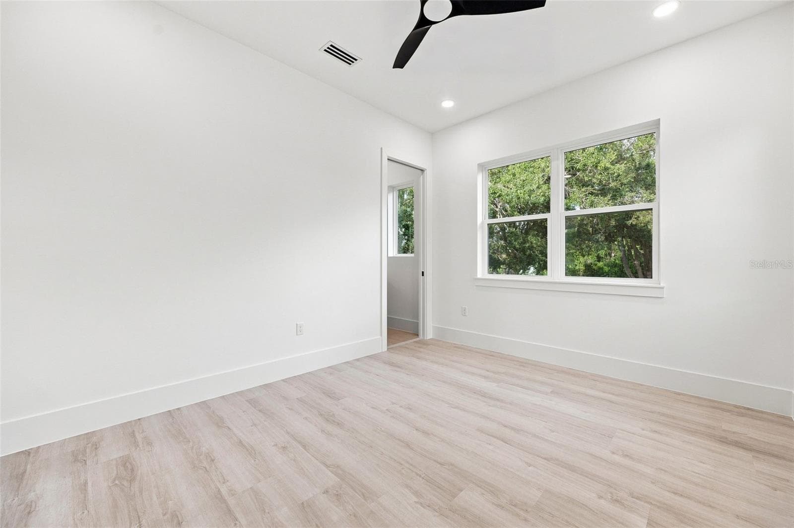 Single Family Residence at 731 42ND ST, SARASOTA, photo 28 of 42