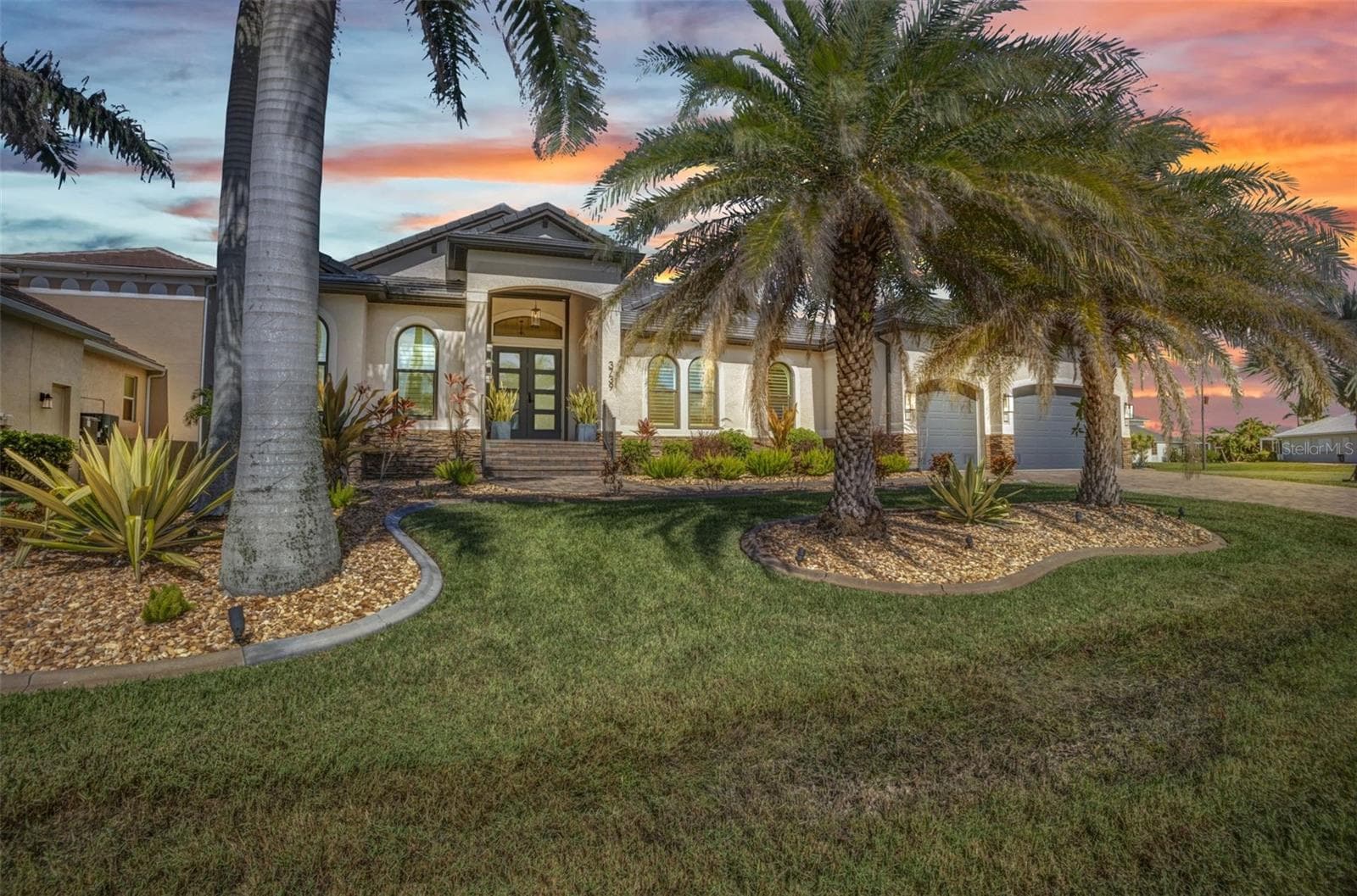 Single Family Residence at 3739 WHIPPOORWILL BLVD, PUNTA GORDA, photo 2 of 41