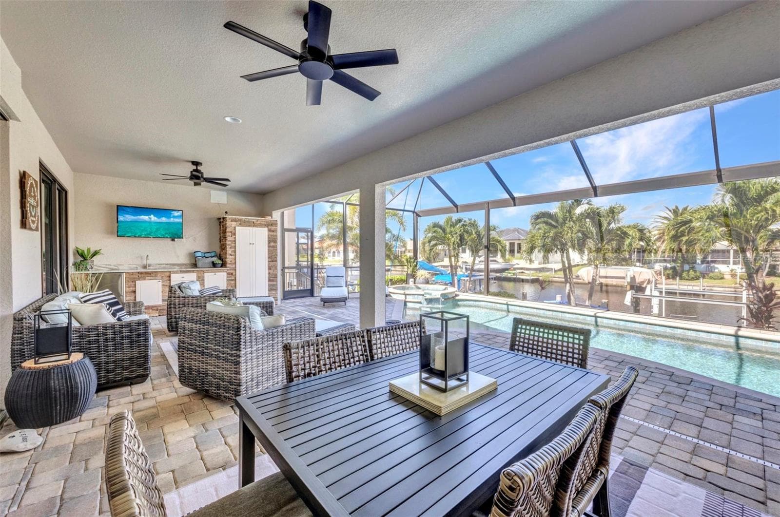 Single Family Residence at 3739 WHIPPOORWILL BLVD, PUNTA GORDA, photo 31 of 41