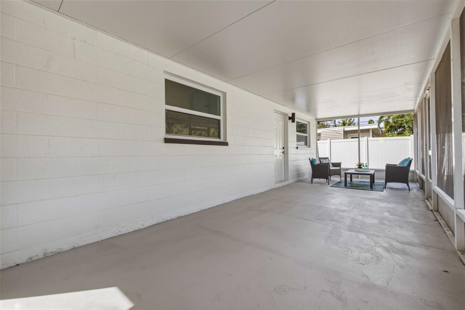 Single Family Residence at 209 SE MONROE CIR N, ST PETERSBURG, photo 26 of 34