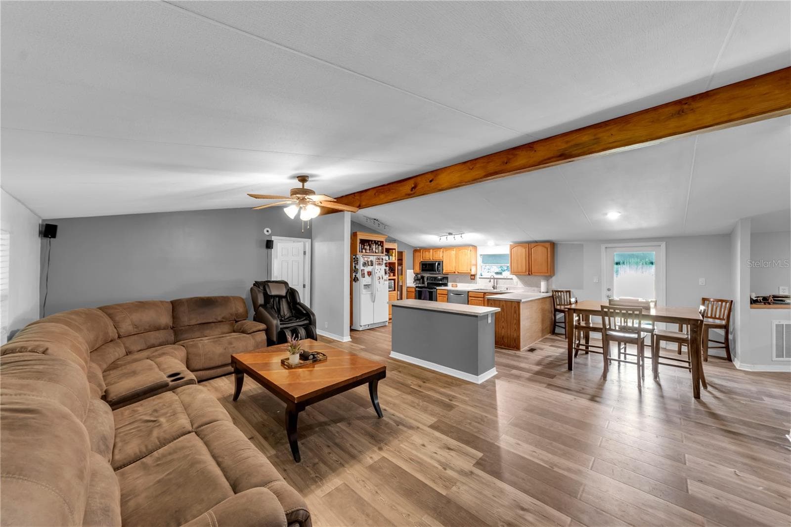 Manufactured Home at 5753 N DORMANY RD, PLANT CITY, photo 6 of 66