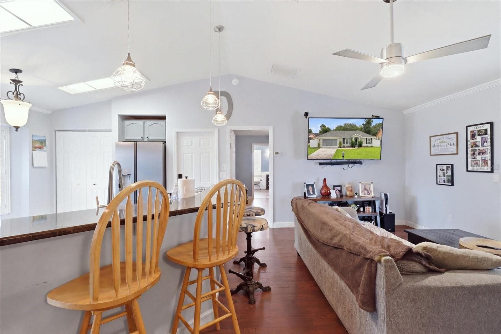 Single Family Residence at 13525 SW 43RD CIR, OCALA, photo 4 of 44