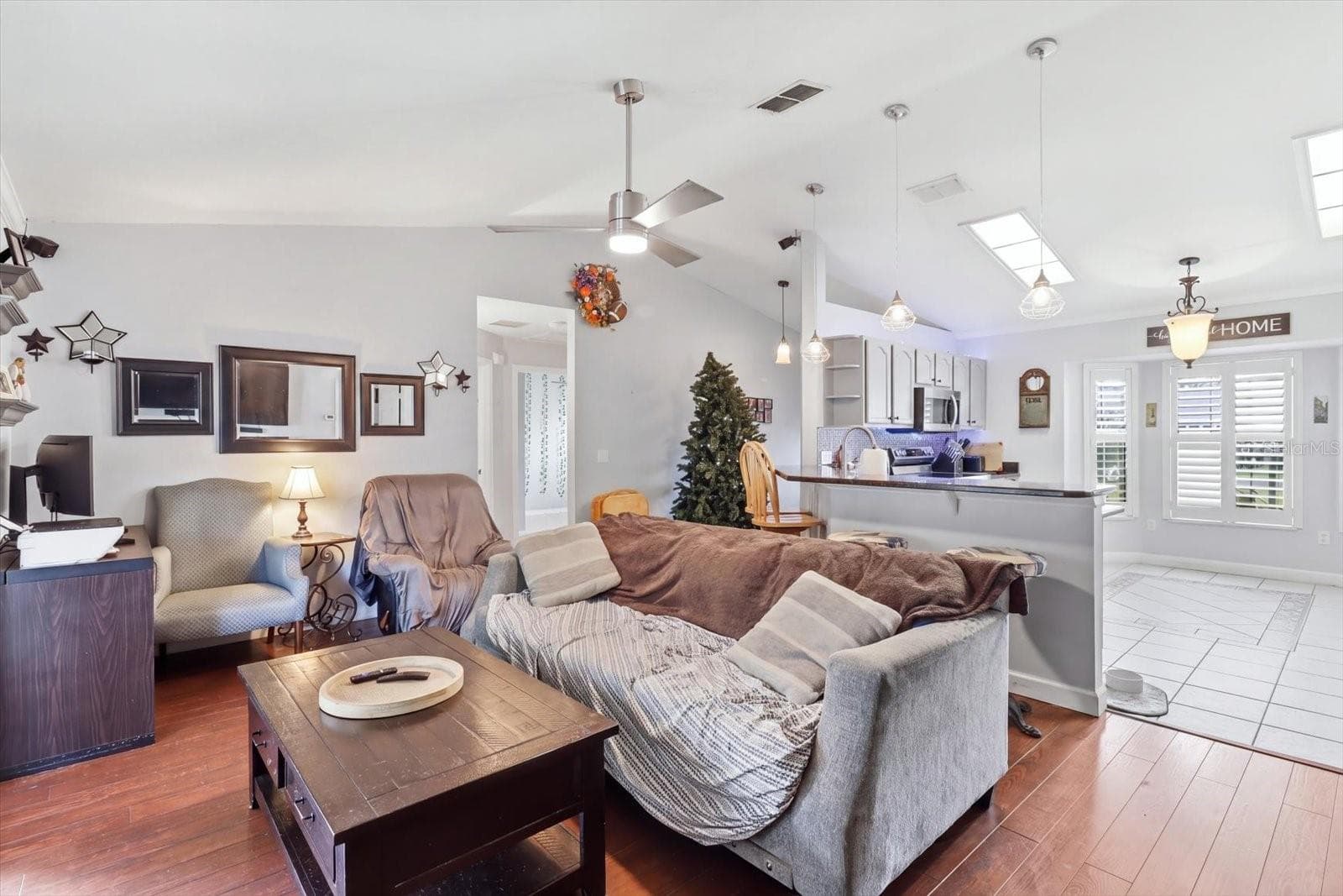 Single Family Residence at 13525 SW 43RD CIR, OCALA, photo 5 of 44