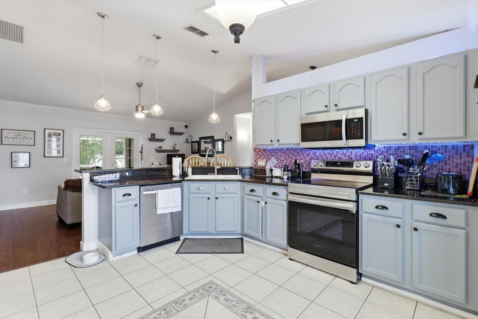 Single Family Residence at 13525 SW 43RD CIR, OCALA, photo 9 of 44