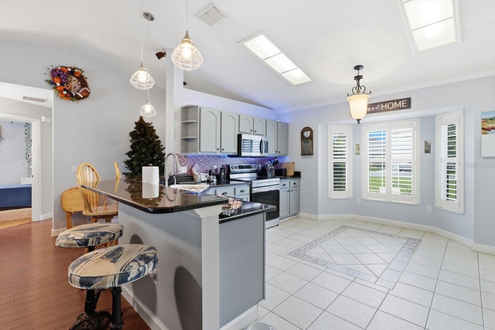 Single Family Residence at 13525 SW 43RD CIR, OCALA, photo 11 of 44