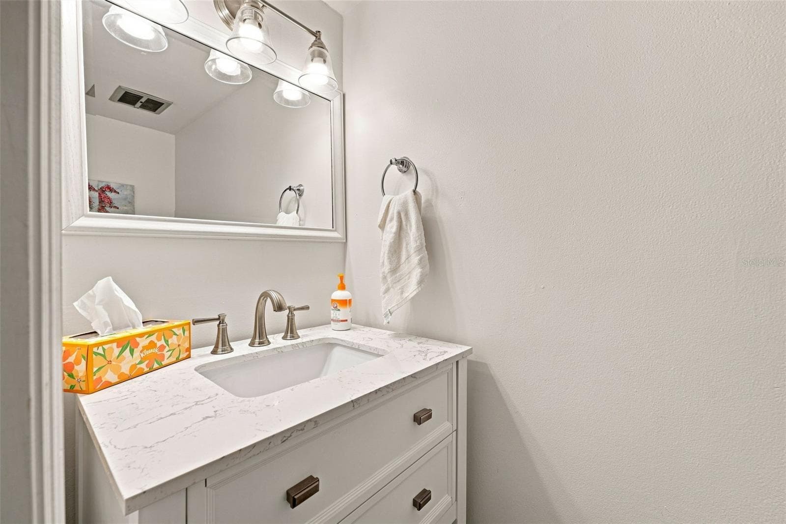 Condominium at 4215 E BAY DR #1403, CLEARWATER, photo 15 of 30