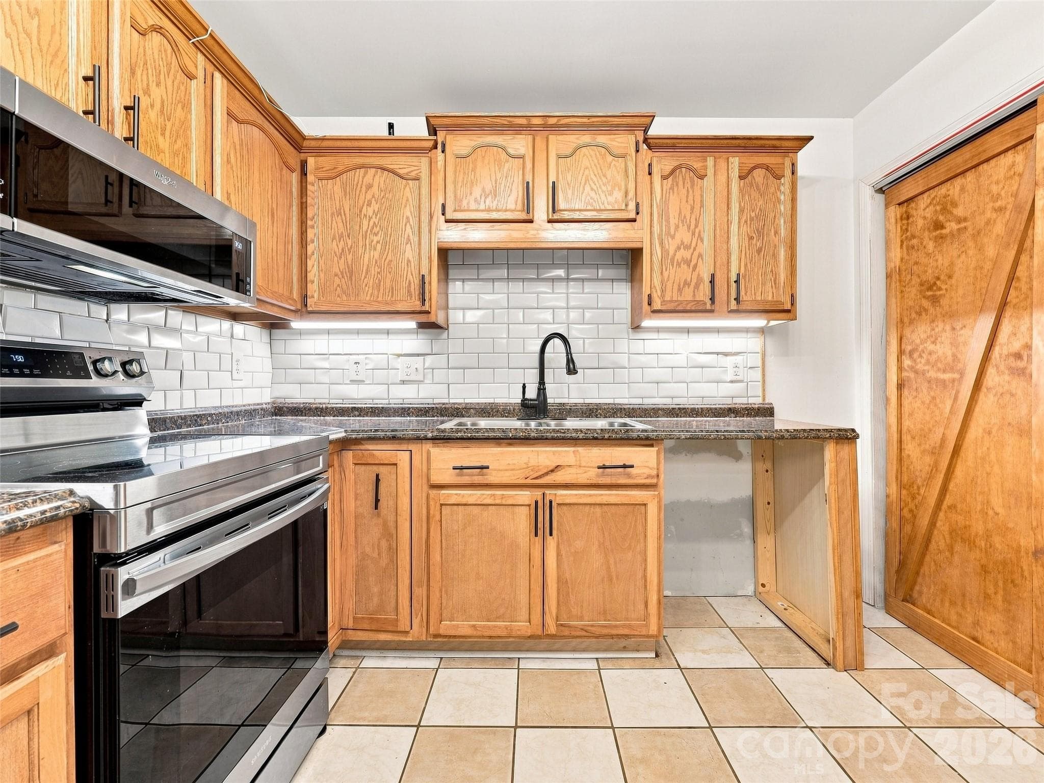 Condominium at 19 Krista Circle, Candler, photo 18 of 40