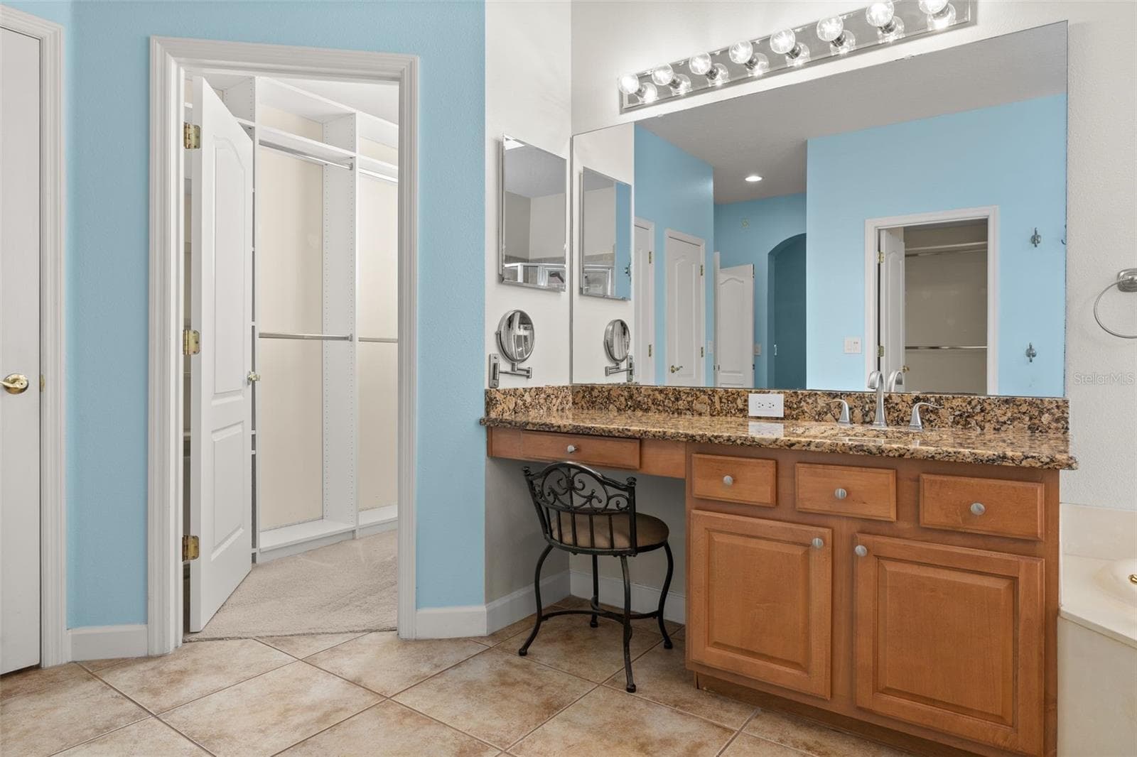 Vanity #1 near closet #1 - 2039 HARBOR COVE WAY, WINTER GARDEN