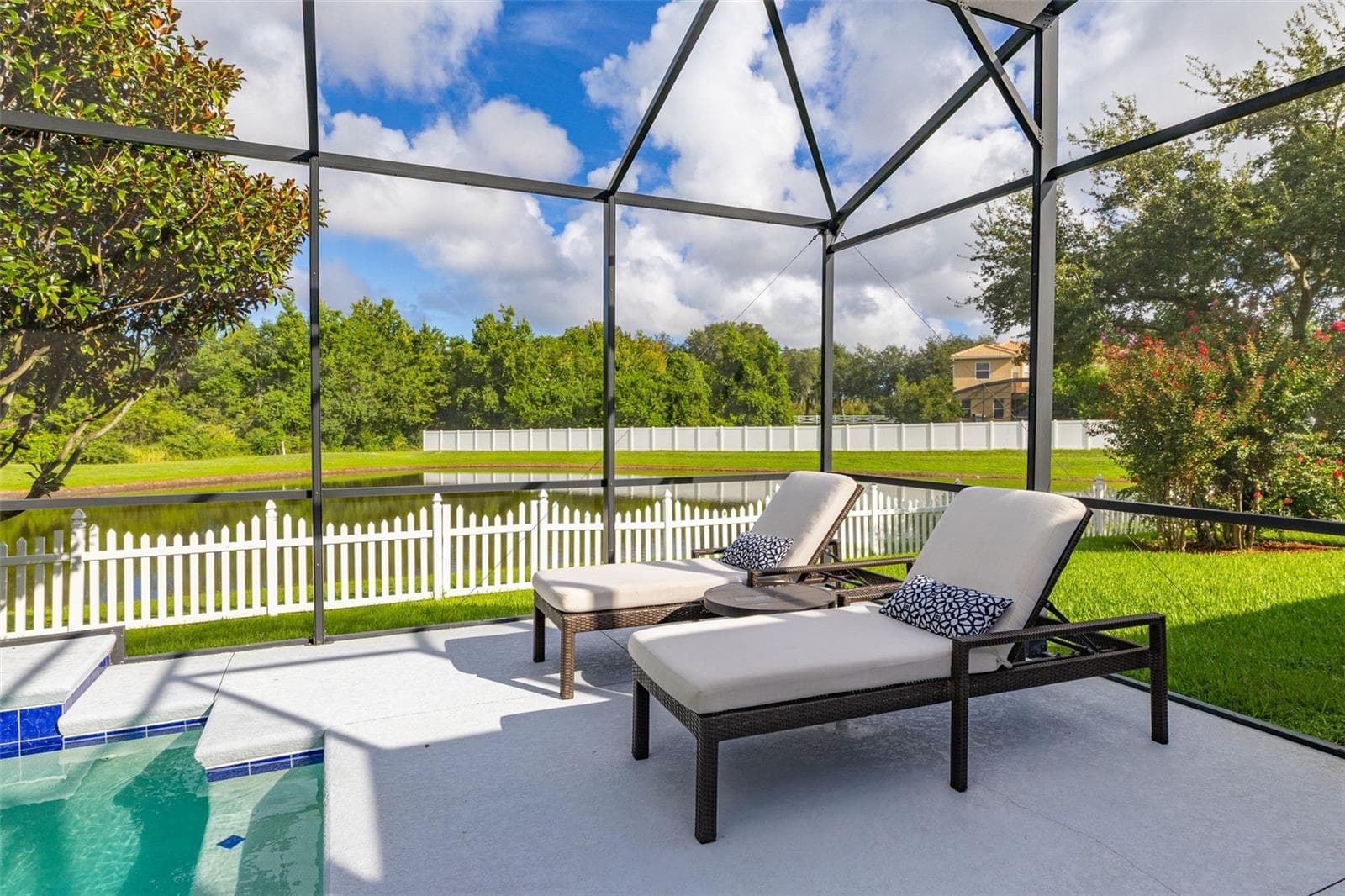 Extension of the patio deck - 2039 HARBOR COVE WAY, WINTER GARDEN
