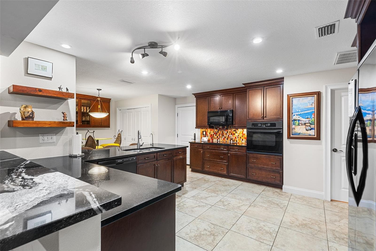 Single Family Residence at 1007 ROLLING WOODS LN, LAKELAND, photo 12 of 48
