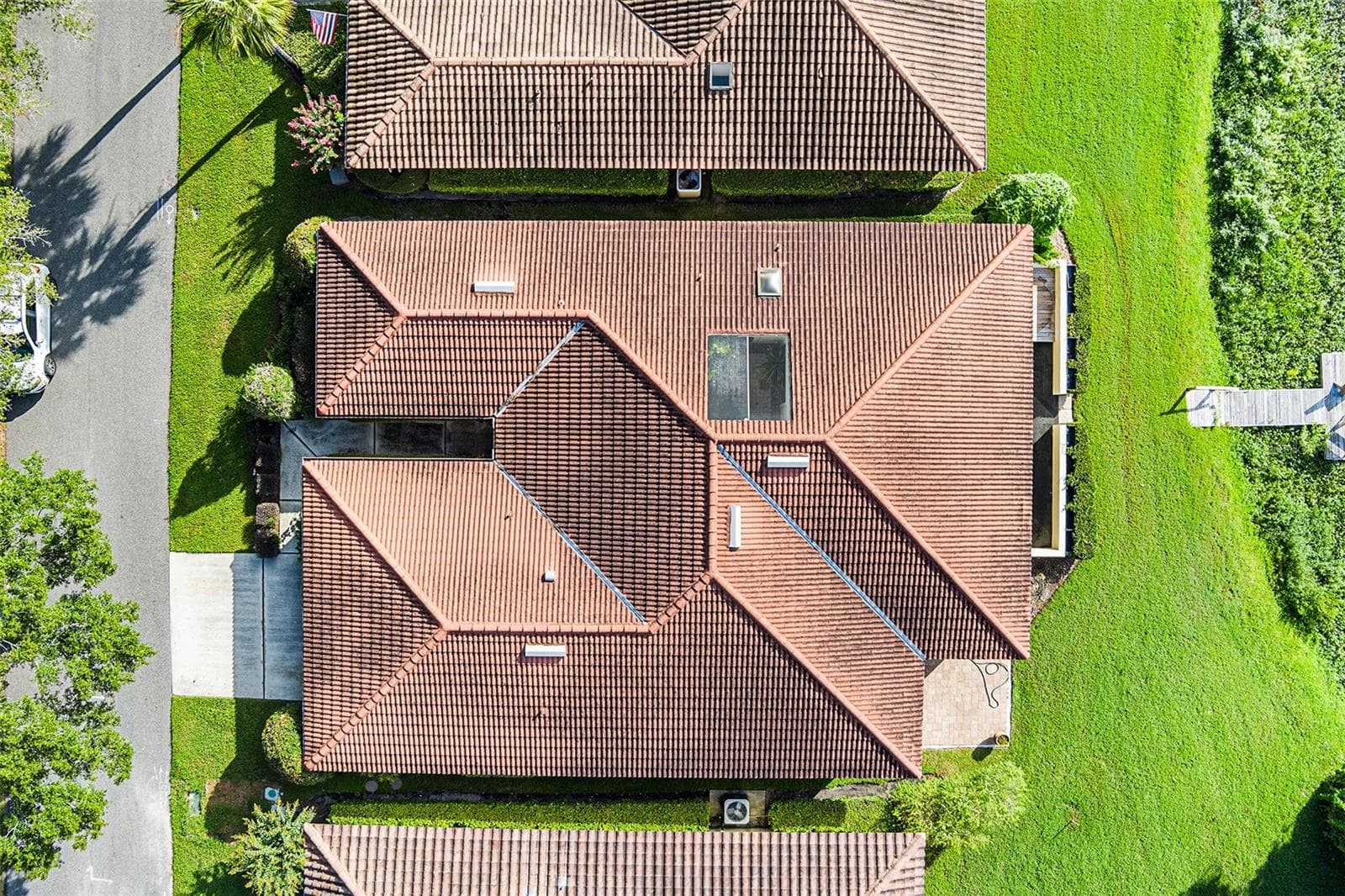 Single Family Residence at 1007 ROLLING WOODS LN, LAKELAND, photo 44 of 48