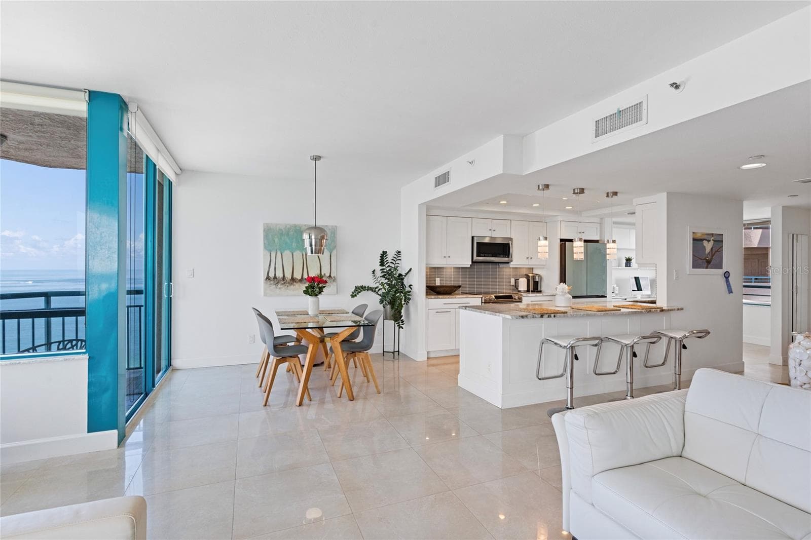 Condominium at 1520 GULF BLVD #1807, CLEARWATER BEACH, photo 17 of 52