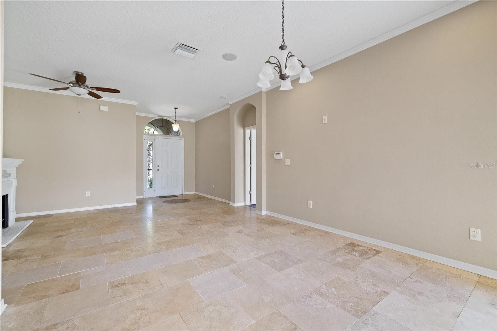 Single Family Residence at 1833 MIRA LAGO CIR, RUSKIN, photo 7 of 58