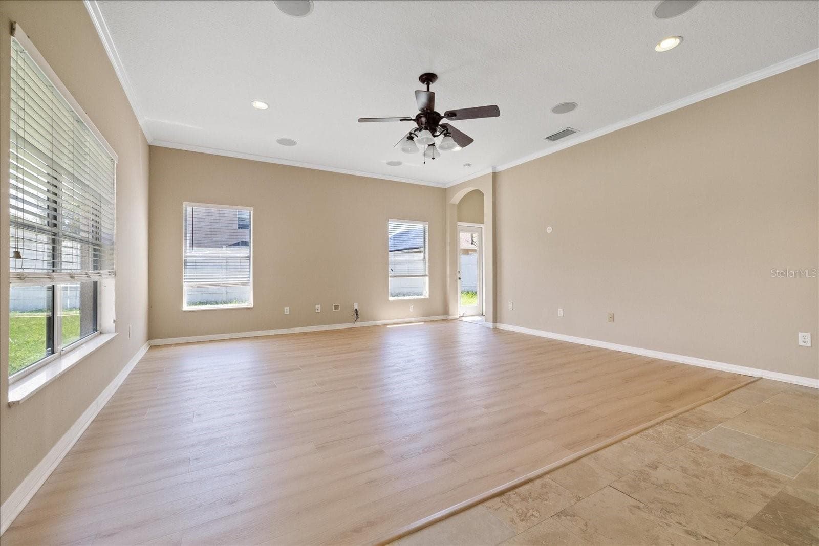 Single Family Residence at 1833 MIRA LAGO CIR, RUSKIN, photo 15 of 58