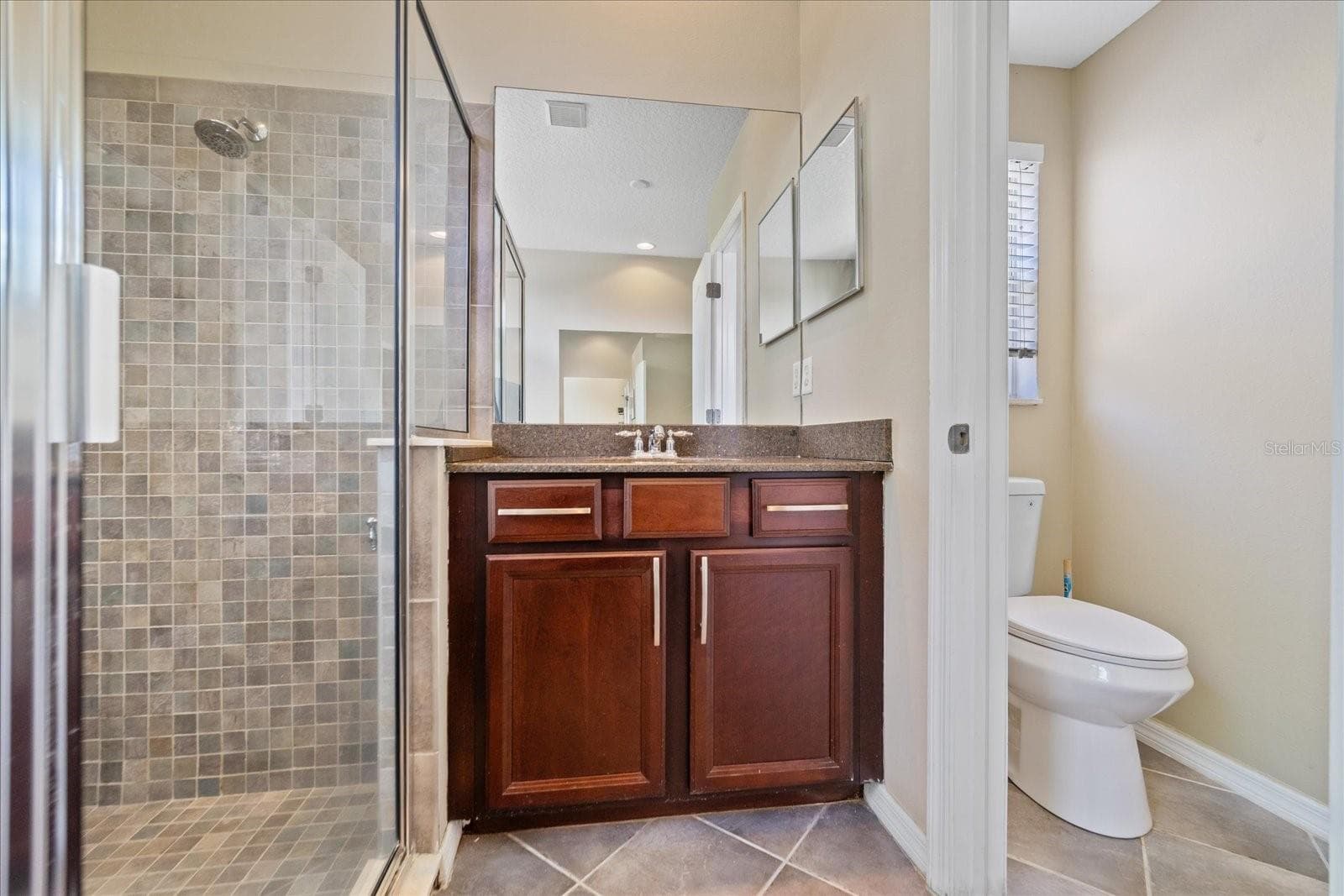 Master En Suit Bath - 1833 MIRA LAGO CIR, RUSKIN