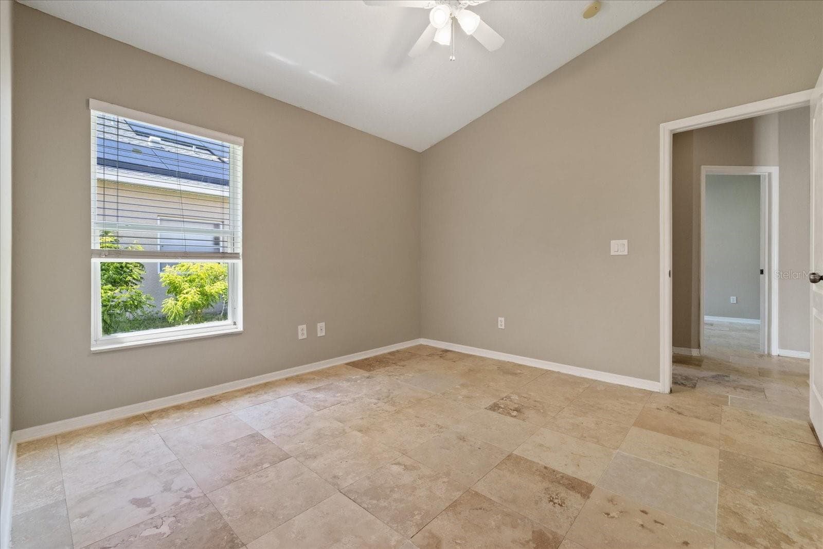 Bed #3 - 1833 MIRA LAGO CIR, RUSKIN