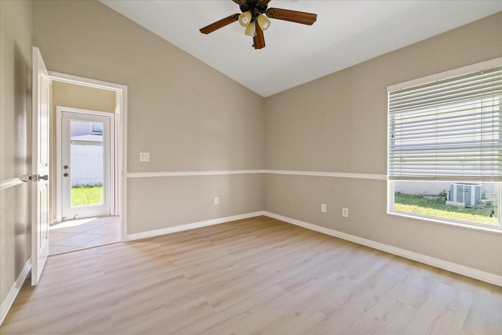 Bed#4 - 1833 MIRA LAGO CIR, RUSKIN