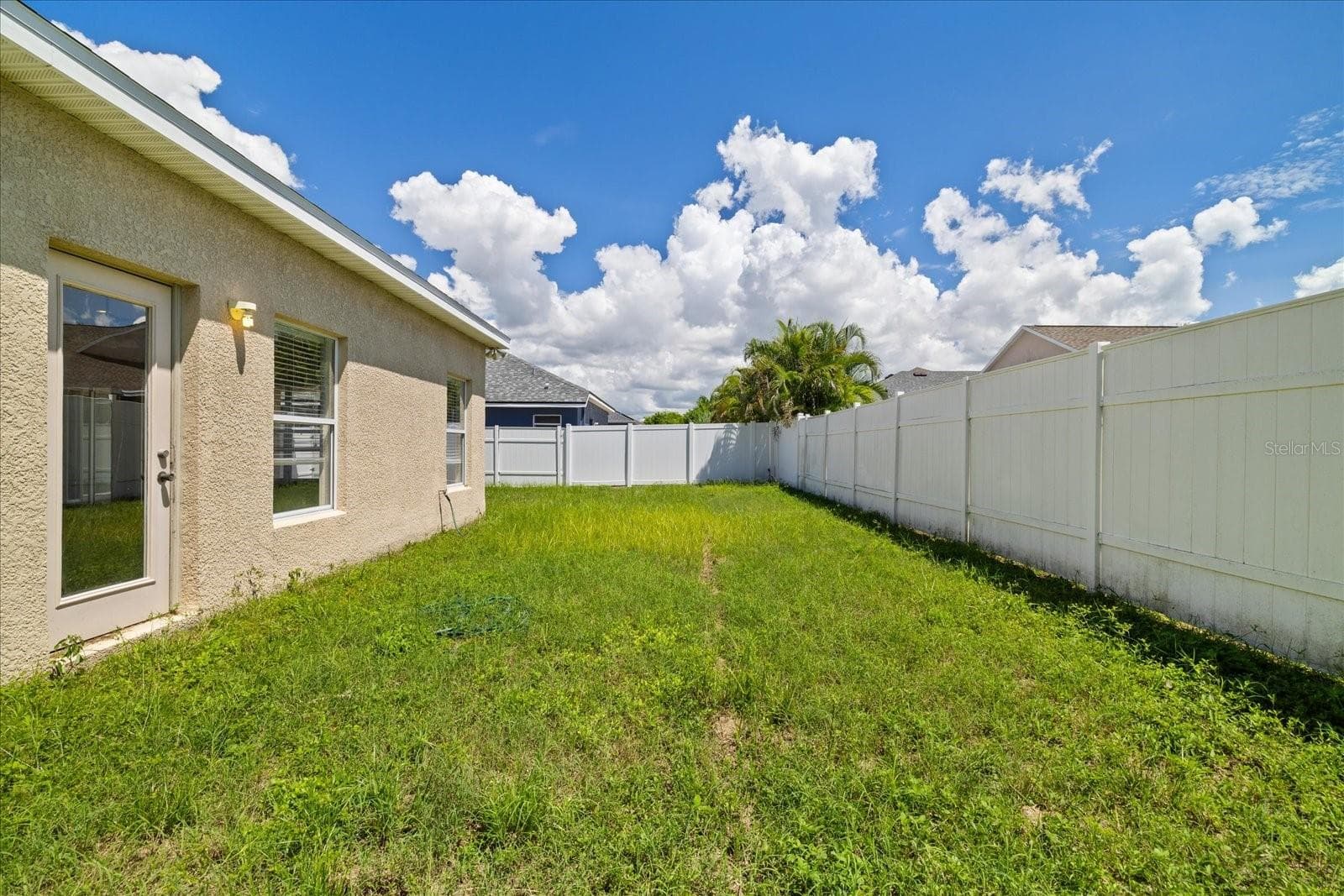 Single Family Residence at 1833 MIRA LAGO CIR, RUSKIN, photo 36 of 58